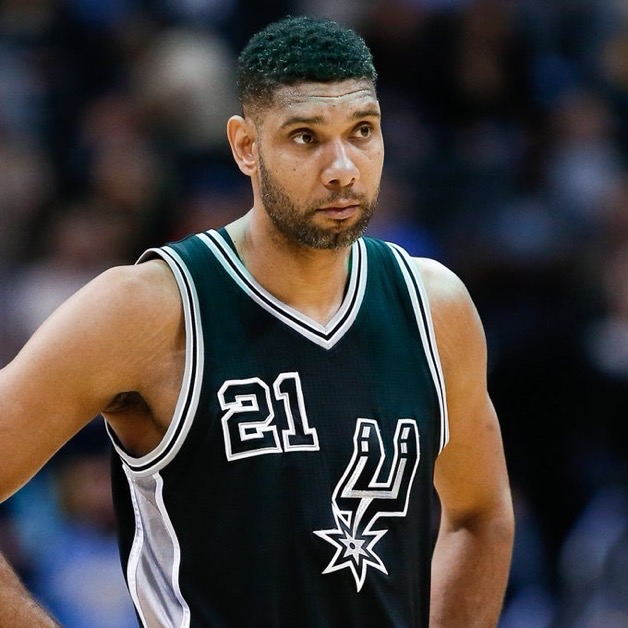 纳瓦斯：退役前一年因髋关节问题我甚至无法陪孩子们散步（纳瓦斯回忆：退役前一年髋部伤势严重，连陪孩子散步都做不到）